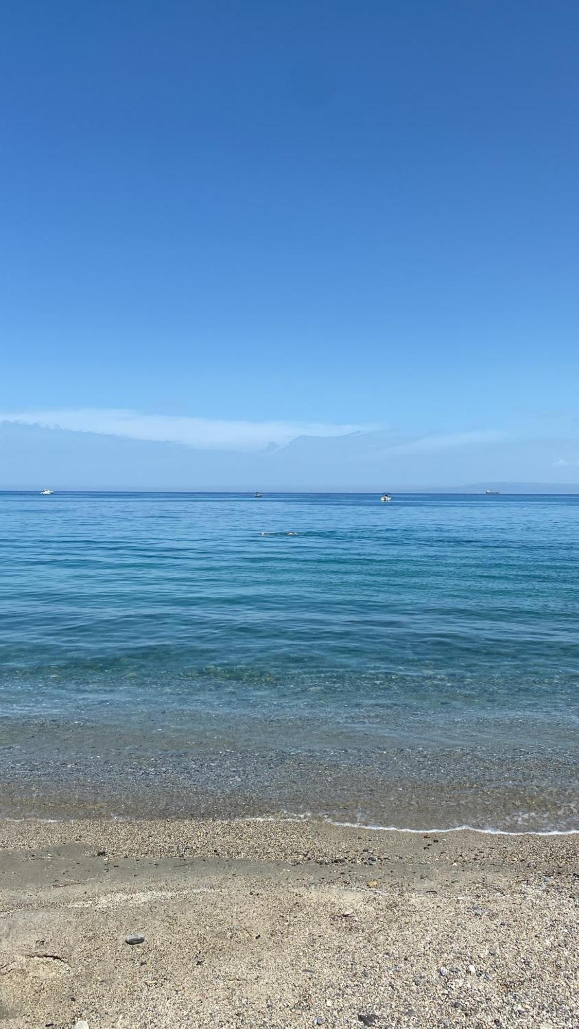 Tra Mare E Lago Torre di Faro Buitenkant foto